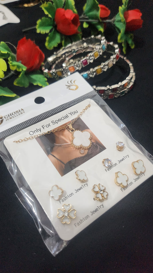 Elegant Flower Charm Jewelry Set for Women