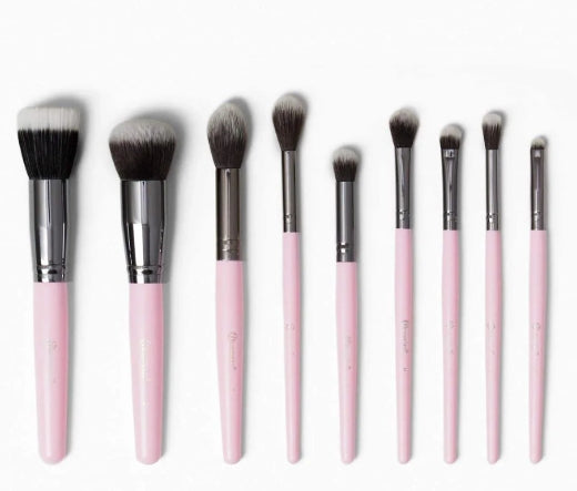 Bh Cosmetics - Mrs. Bella 9 Piece Makeup Brush Set with Luxe Brush Holder