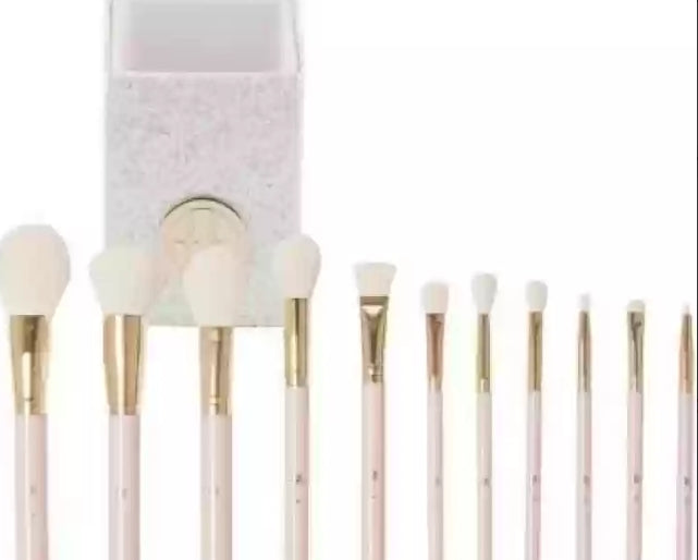 BH Cosmetics Fairy Lights 11 Piece Brush Set (With Stand)