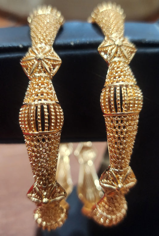 Intricate Textured Design Indian Fashion Jewelry