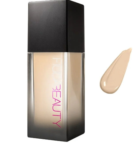 Huda Beauty Faux Filter Makeup Foundation