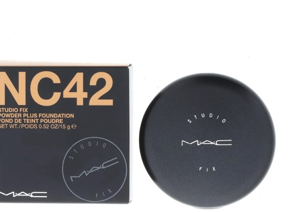 MAC Studio Fix Powder Plus Foundation NC42