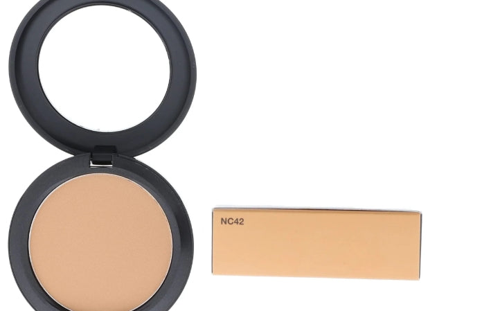 MAC Studio Fix Powder Plus Foundation NC42