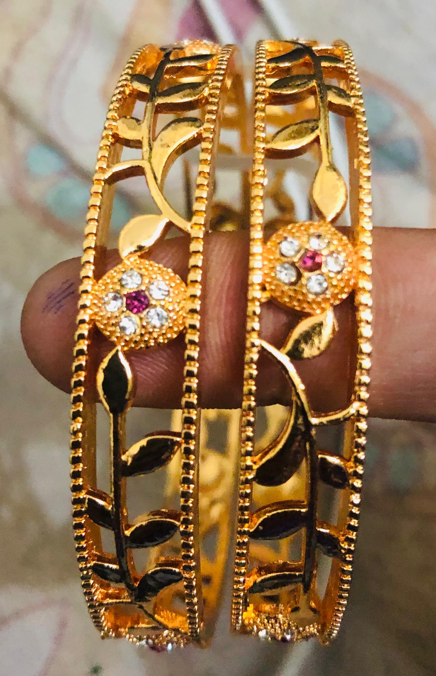 Delicate Gold-Tone Floral Vine Bangle Jewelry Set (Ruby Accents)