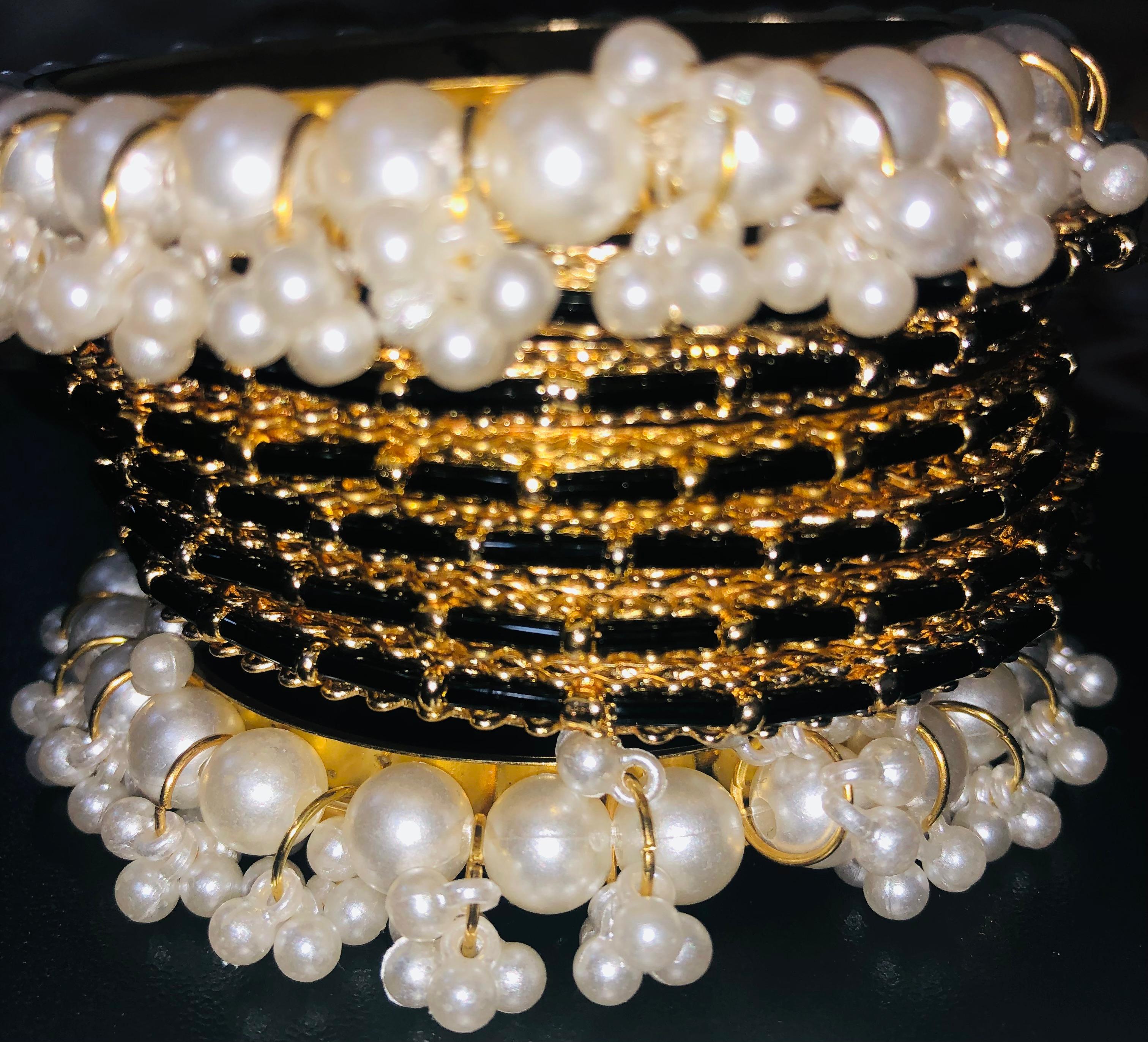 Elegant Black and Gold Pearl Jewelry Bangles
