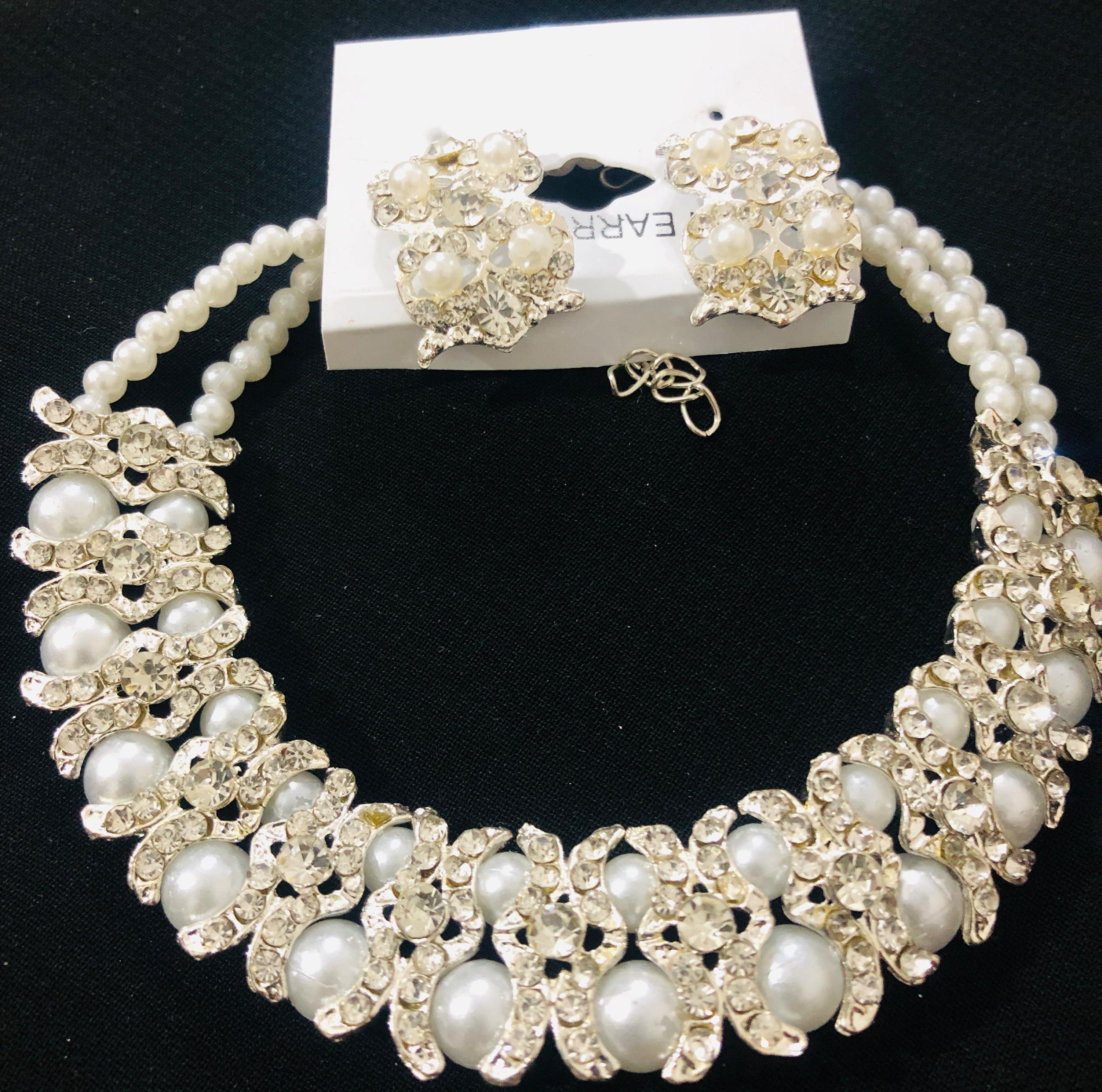 Opulent White Faux Pearl & Crystal Jewelry Set - Silver Tone Choker Necklace and Stud Earrings